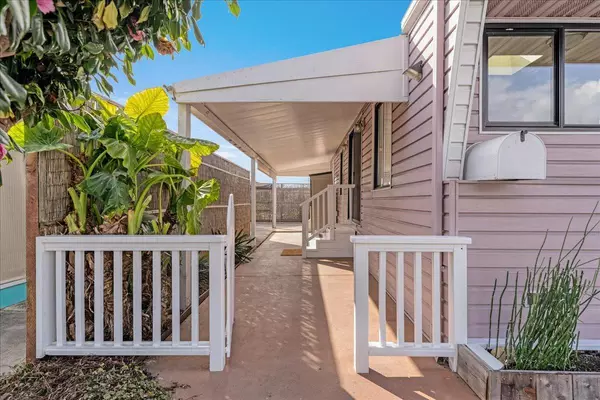 Capitola, CA 95010,750 47th AVE 56