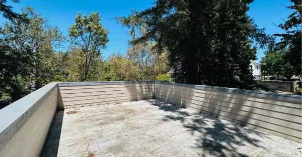 Saratoga, CA 95070,14521 Big Basin WAY