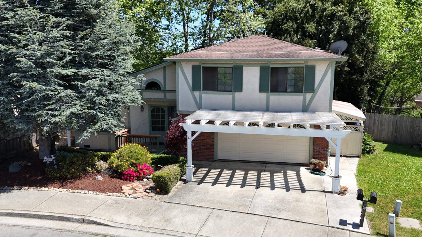 Watsonville, CA 95076,181 Hope DR