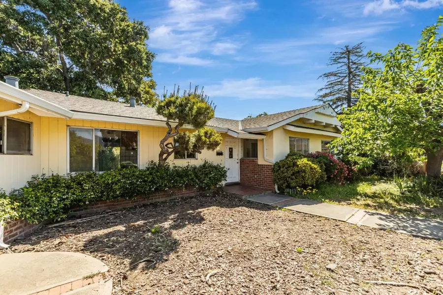 1040 Longfellow AVE, Campbell, CA 95008