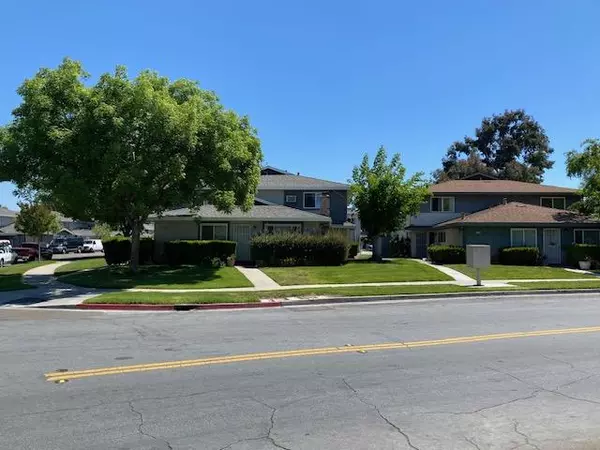 San Jose, CA 95123,5585 Spinnaker DR 4