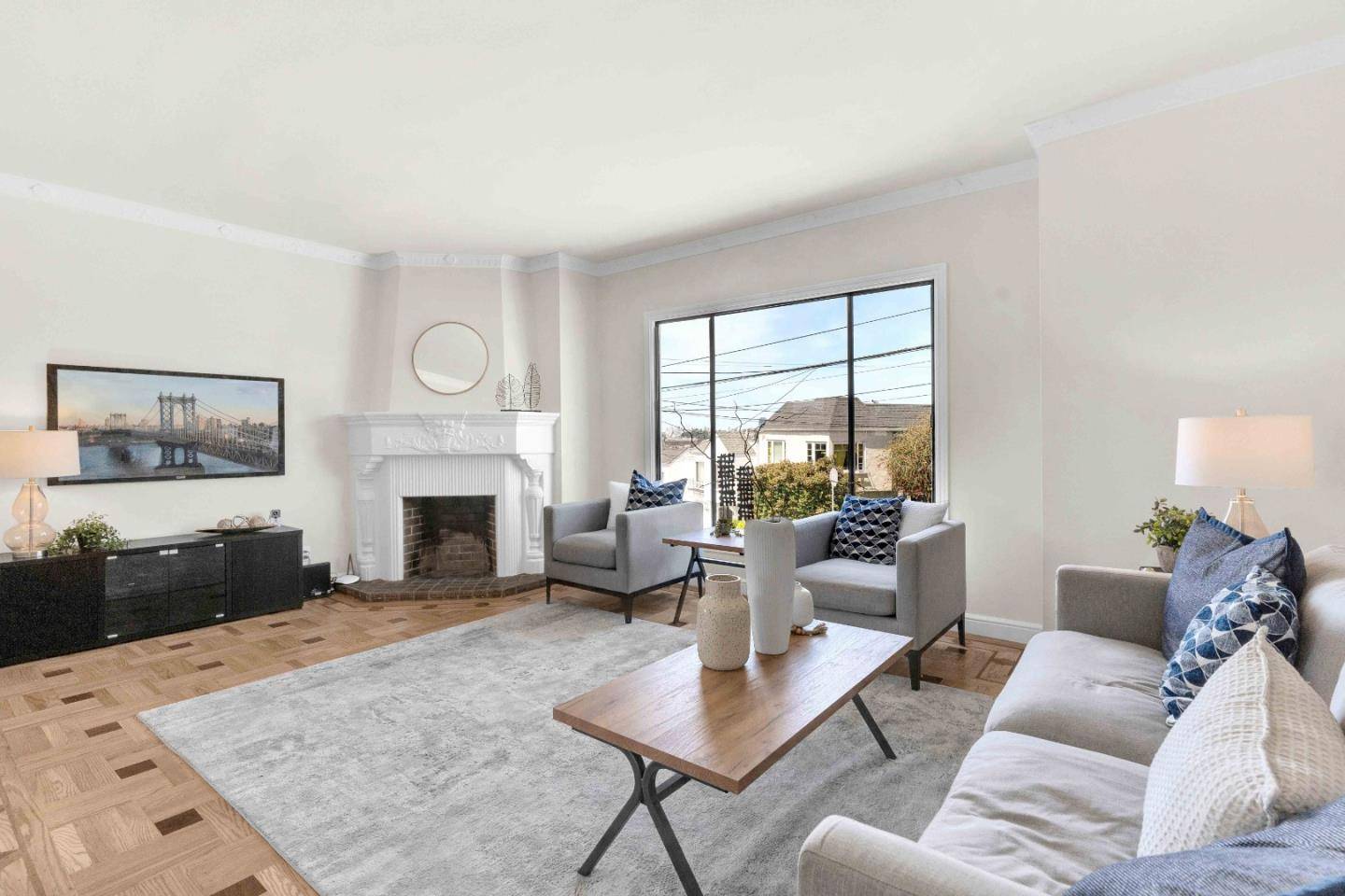2041 Thomas AVE, San Francisco, CA 94124