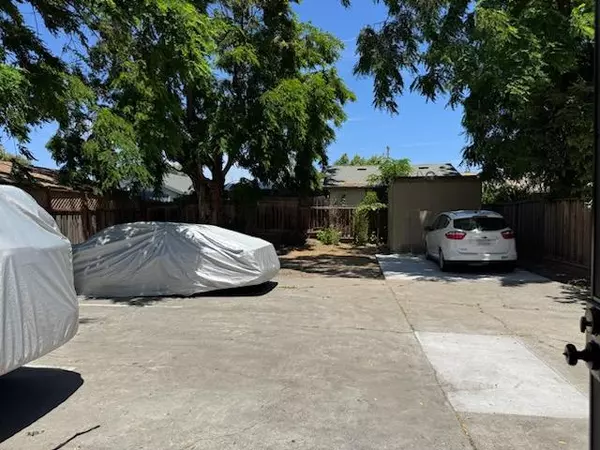 San Jose, CA 95112,326 N 19th ST