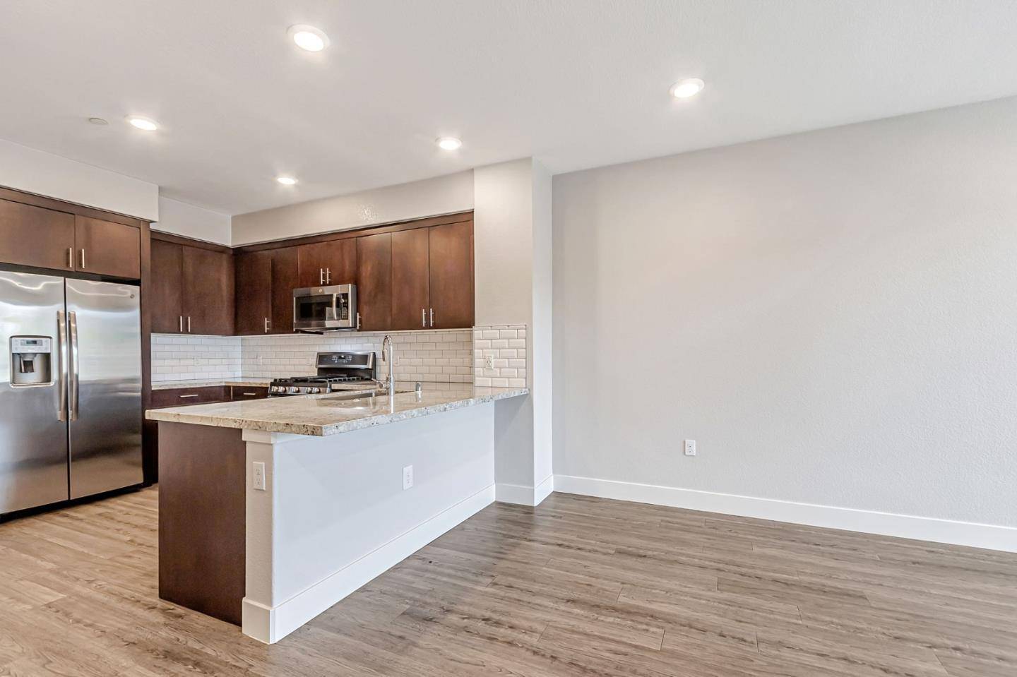 San Jose, CA 95123,5951 Sunstone DR 315