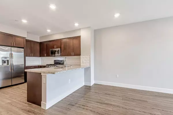 San Jose, CA 95123,5951 Sunstone DR 315