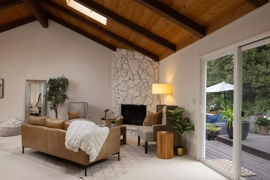 3391 Carpenter RD, Carmel, CA 93923