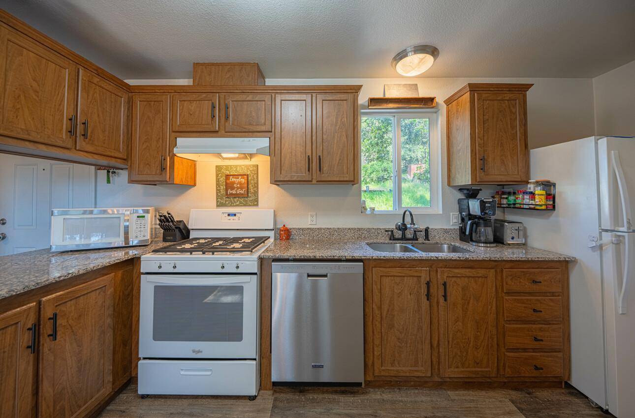 Prunedale, CA 93907,8710 Prunedale North RD 3A