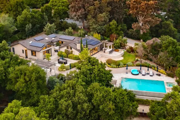 40 Tagus CT, Portola Valley, CA 94028