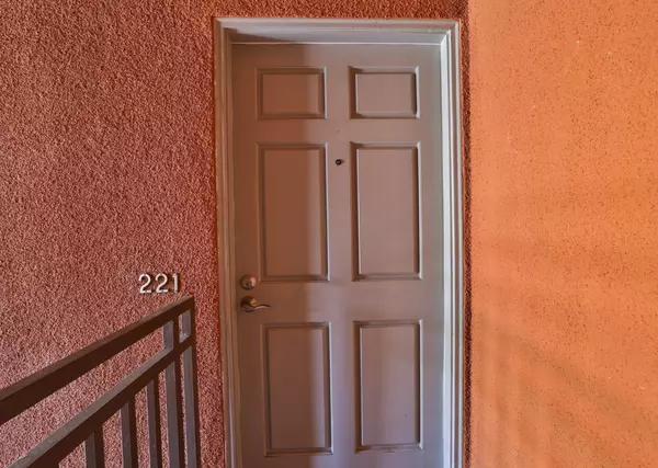 Santa Clara, CA 95050,1855 Palm View PL 221