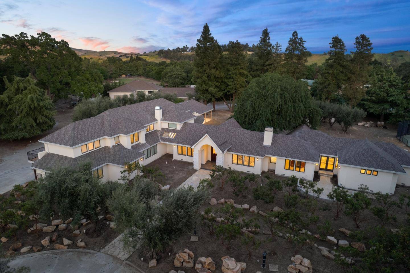 Pleasanton, CA 94588,1080 Finley