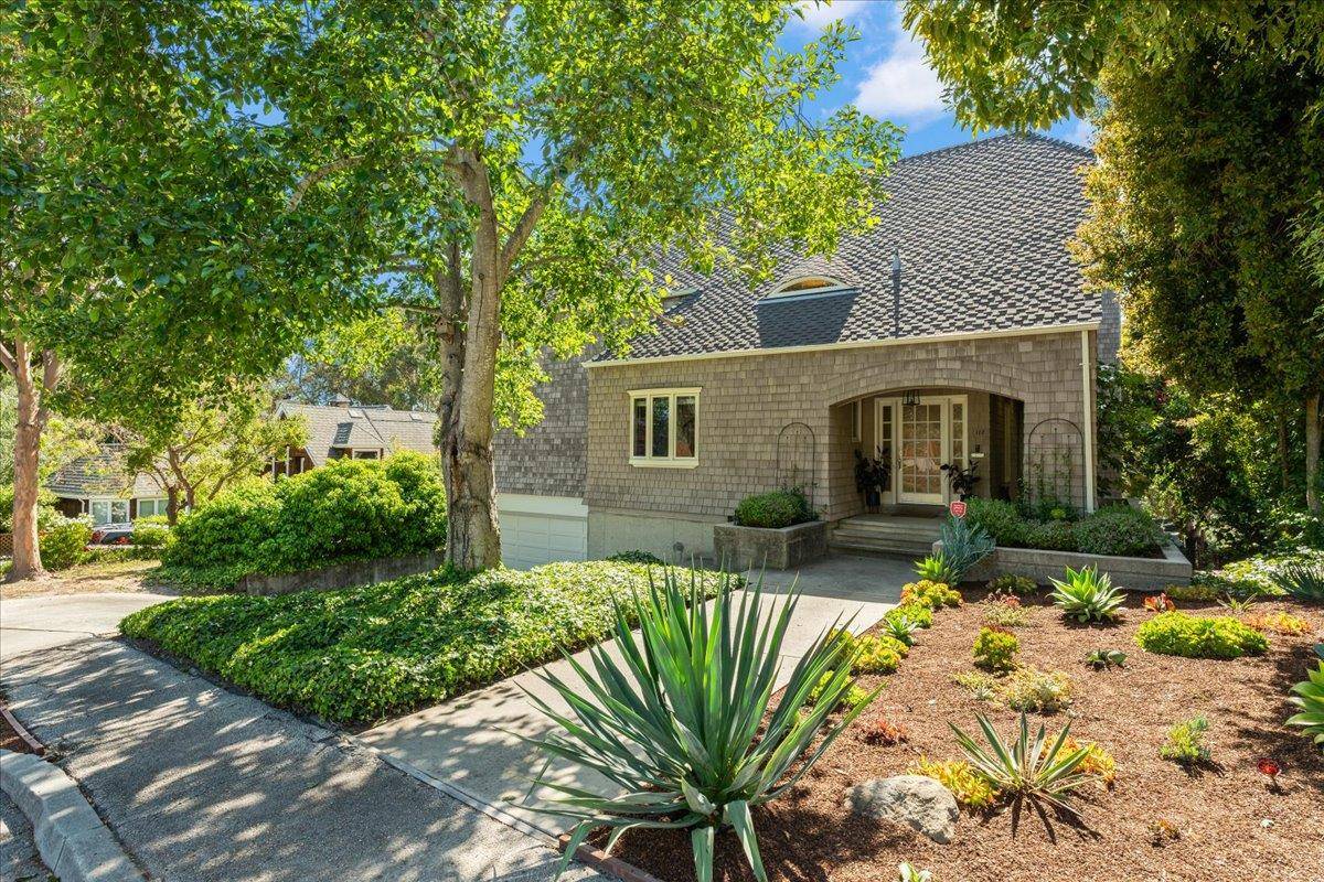 Santa Cruz, CA 95060,117 Moore Creek RD
