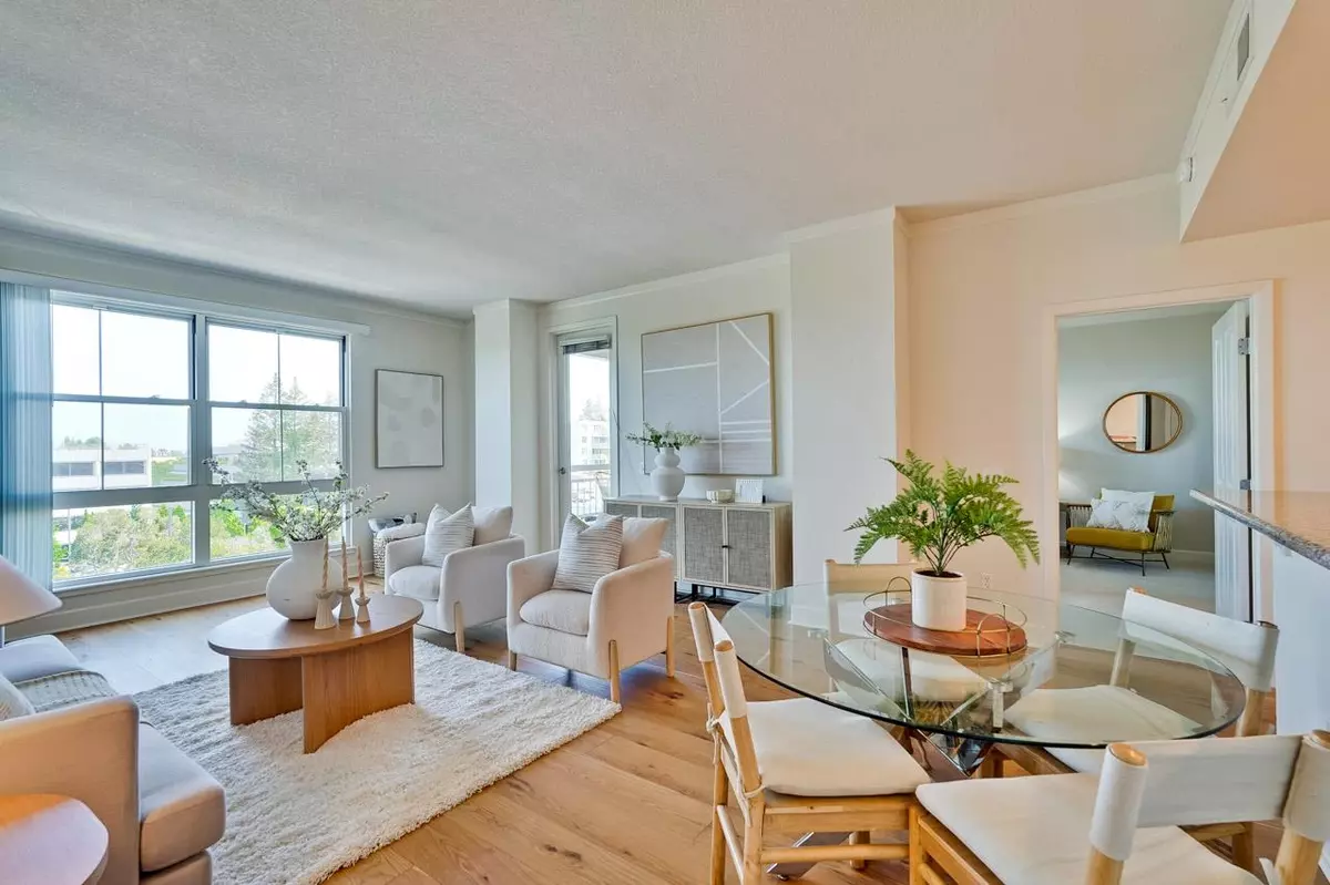 Cupertino, CA 95014,20488 Stevens Creek BLVD 1413