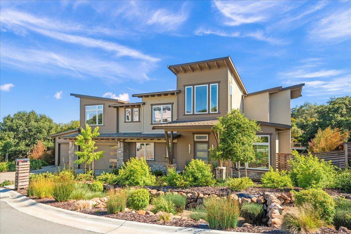 Redwood City, CA 94062,115 Wika Ranch CT