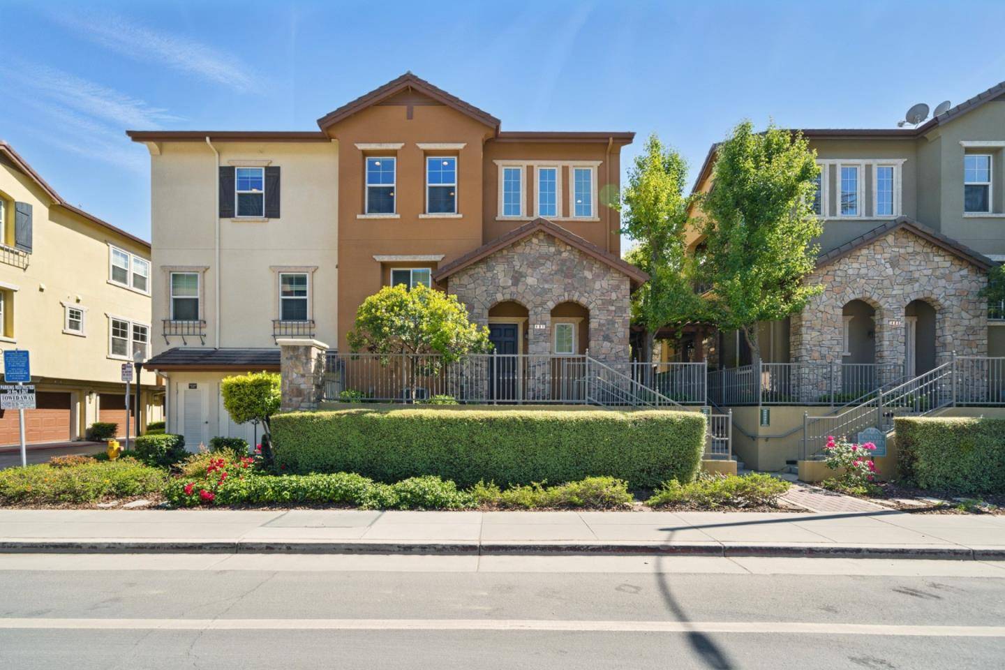 Sunnyvale, CA 94086,481 Tristania TER