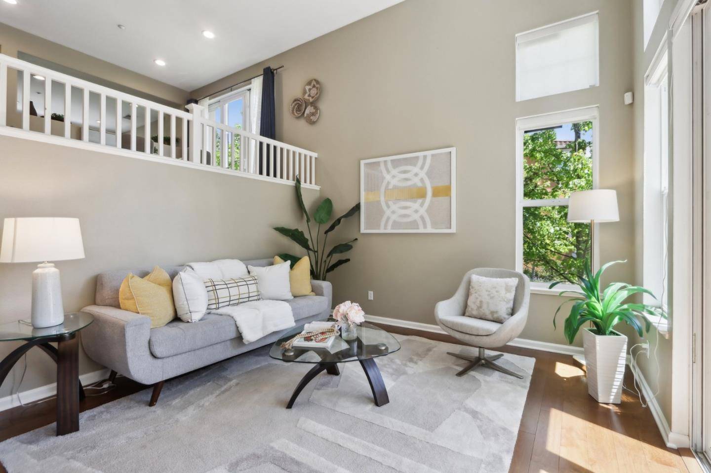 Santa Clara, CA 95054,4496 Headen WAY
