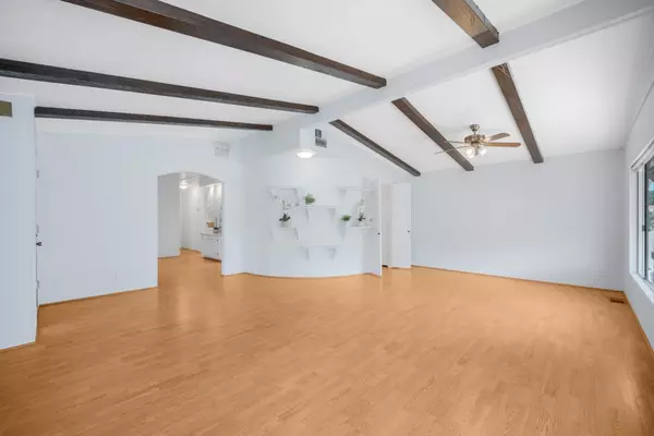 Morgan Hill, CA 95037,275 Burnett AVE 54