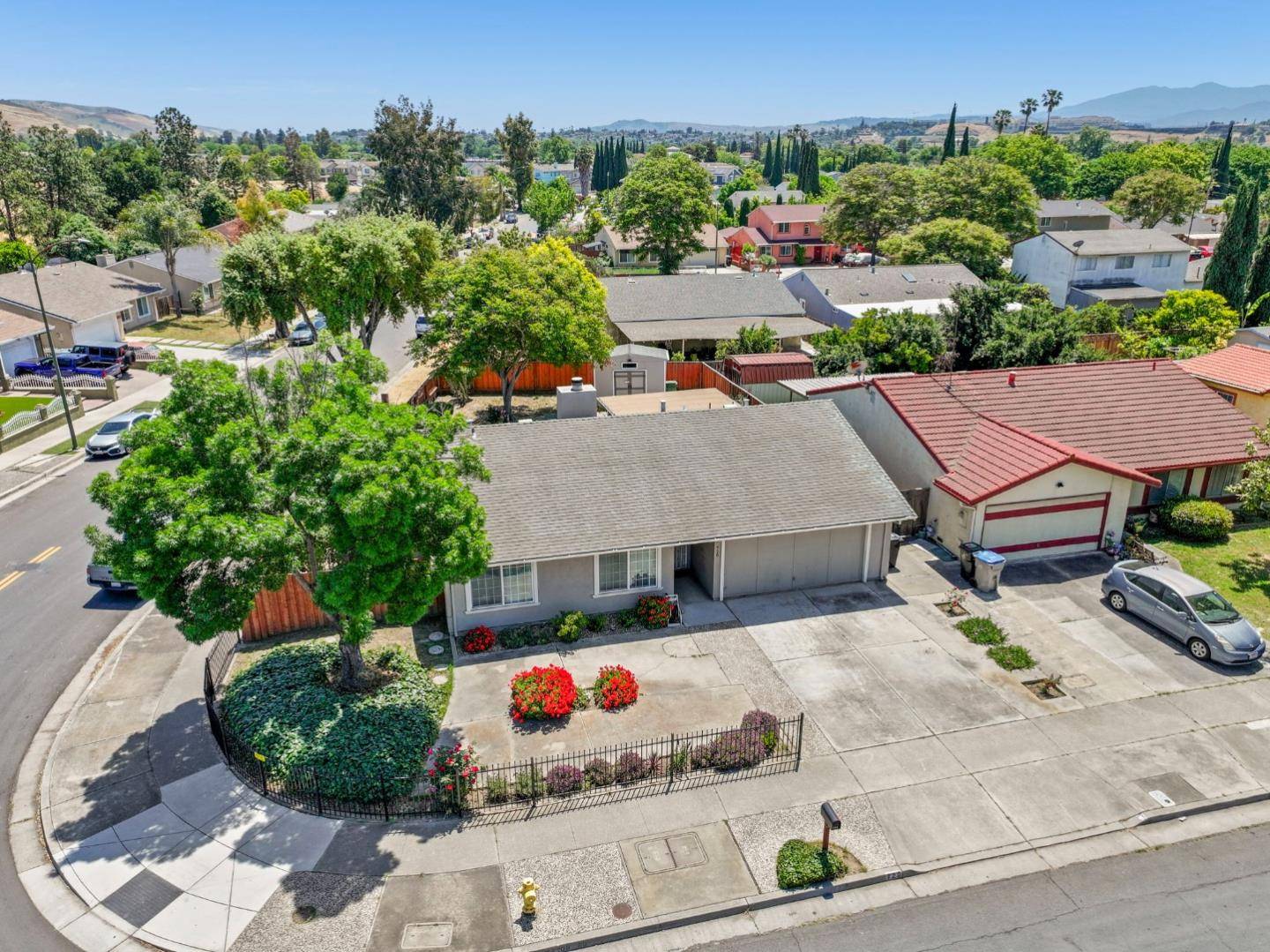 720 Singleton RD, San Jose, CA 95111