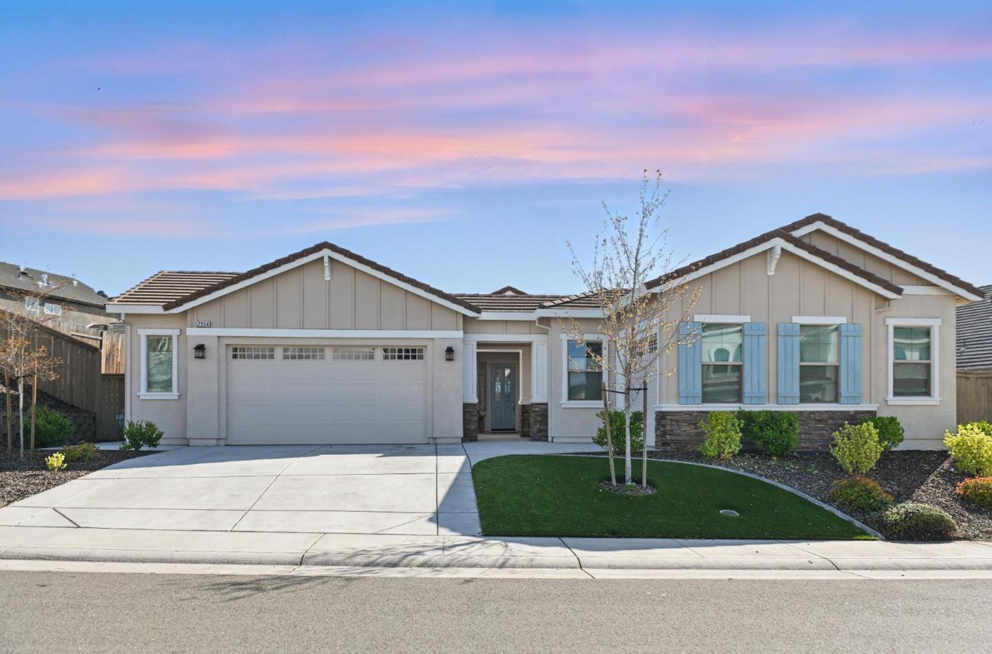 2954 Laredo DR, Rocklin, CA 95765