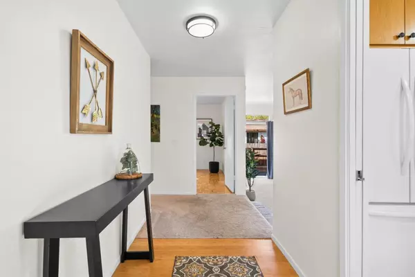 Carmel Valley, CA 93924,14 Laguna Robles