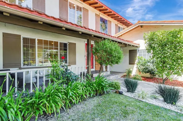 Sunnyvale, CA 94087,621 Harrow WAY