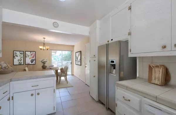 Salinas, CA 93907,9773 Borromeo DR