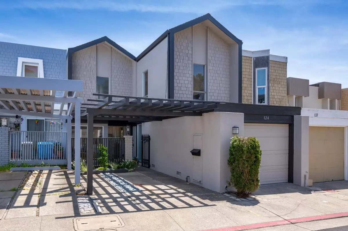 San Bruno, CA 94066,124 Oxford LN