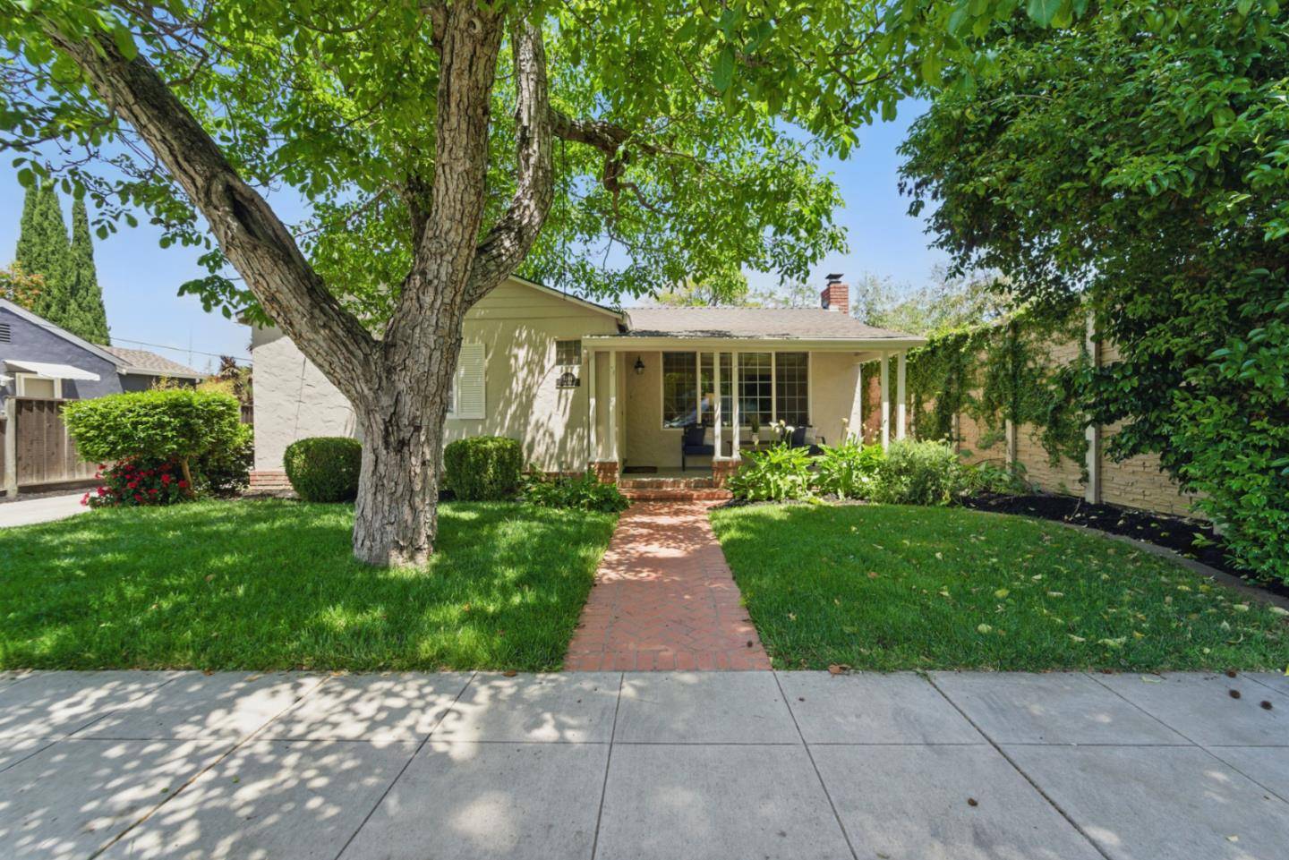 1344 Iris CT, San Jose, CA 95125