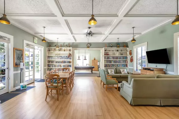 Sunnyvale, CA 94089,690 Persian DR 9