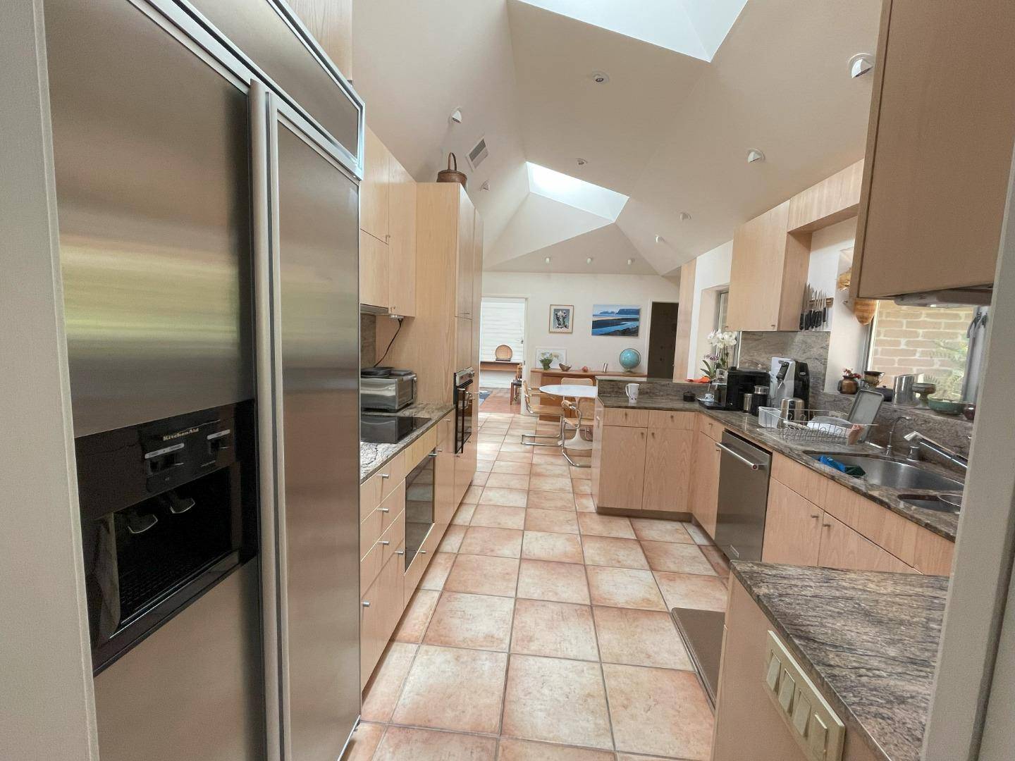 Stanford, CA 94305,843 Sonoma Terrace