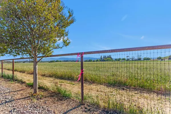 Hollister, CA 95023,0 Lot#1 Bluff DR