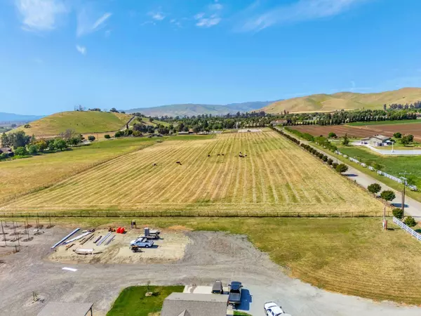 Hollister, CA 95023,0 Lot #2 Bluff DR