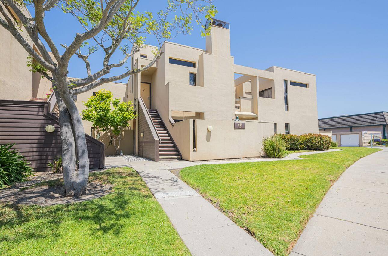 Salinas, CA 93901,42 W San Joaquin ST 8