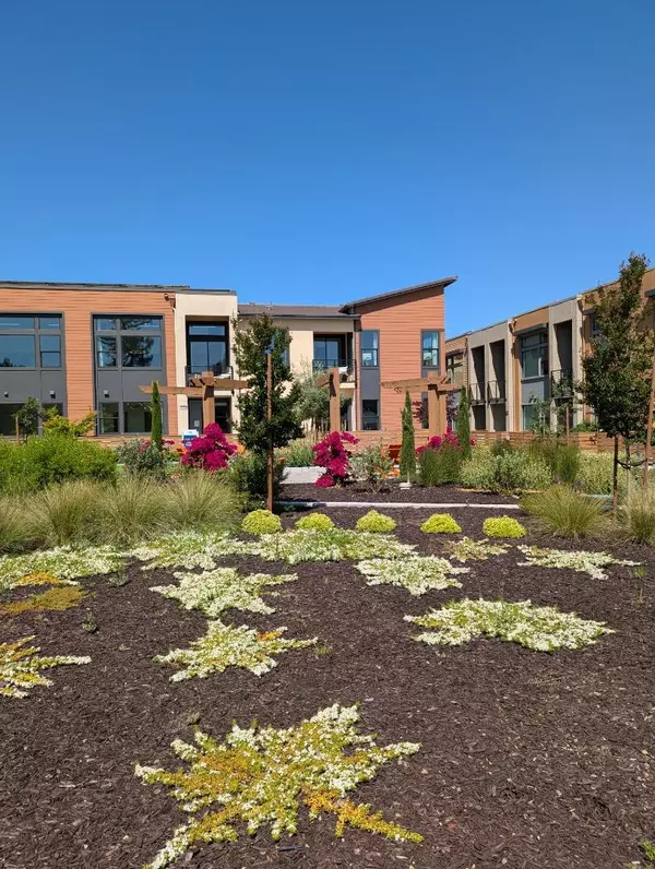 Saratoga, CA 95070,11115 Maple PL 030-07