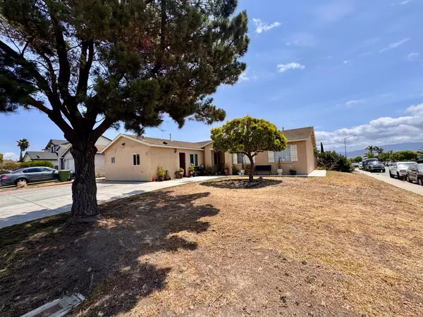 Soledad, CA 93960,620 Verano ST