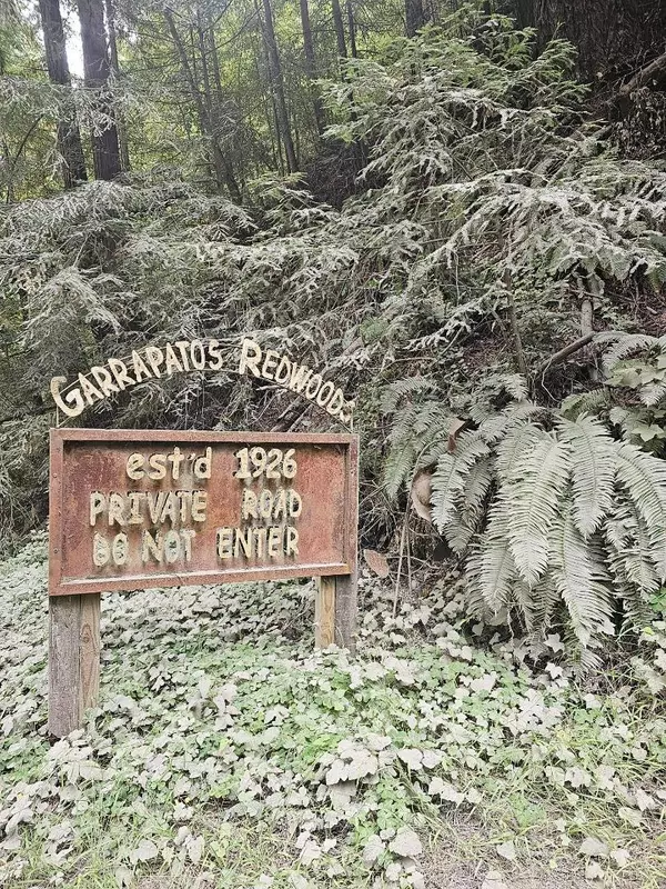 Carmel, CA 93923,0 Garrapatos Redwood Trail