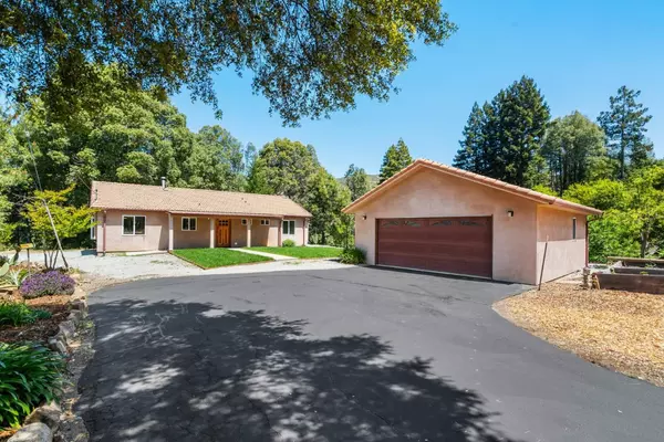 Corralitos, CA 95076,620 Ormsby Cutoff