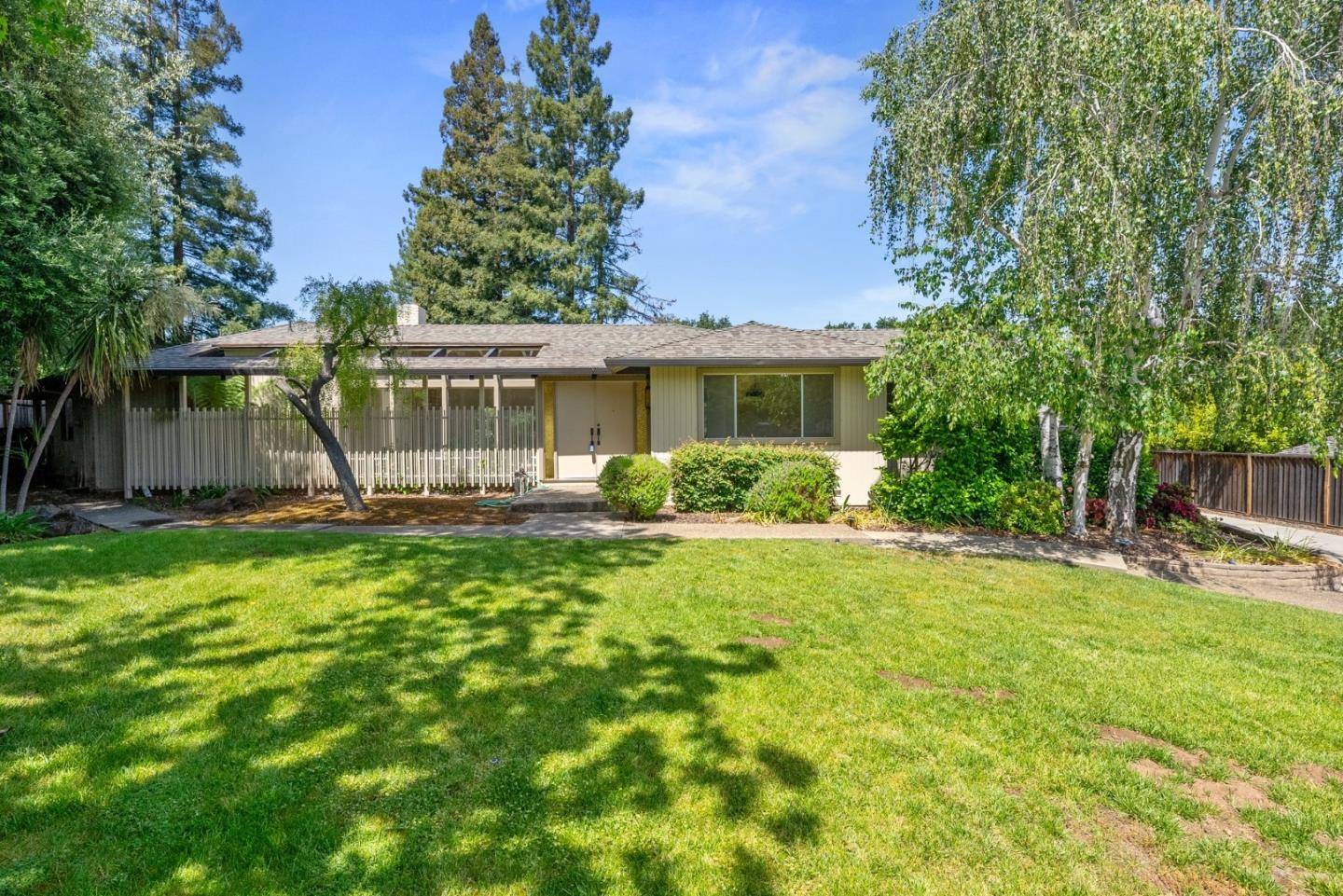 19363 Athos PL, Saratoga, CA 95070