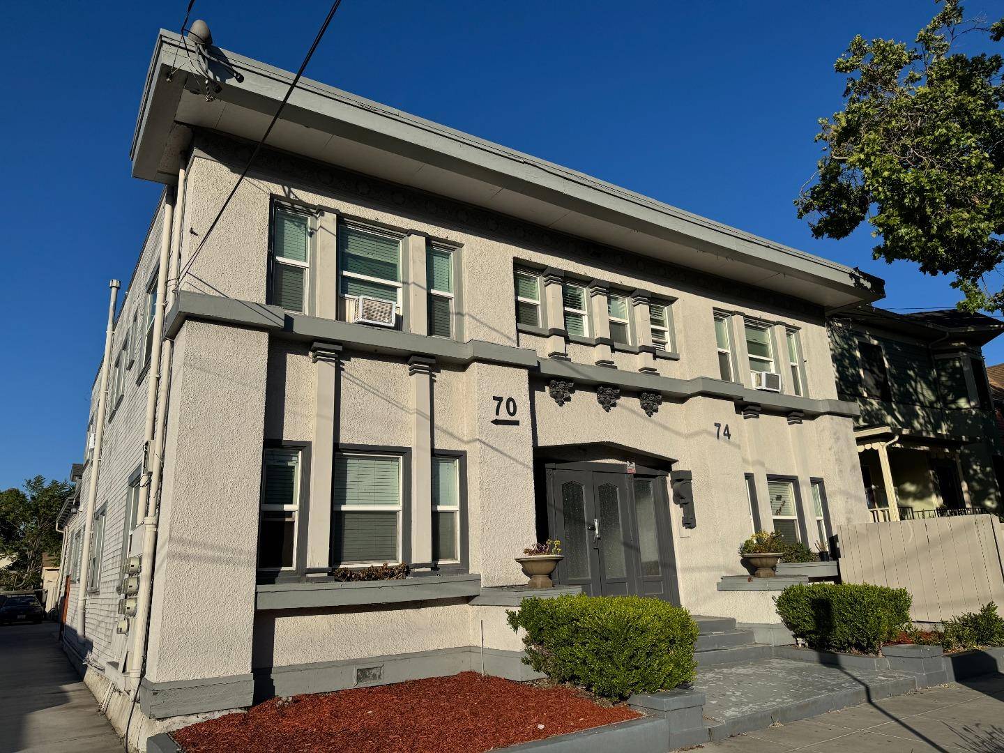 70 N 10th ST, San Jose, CA 95112