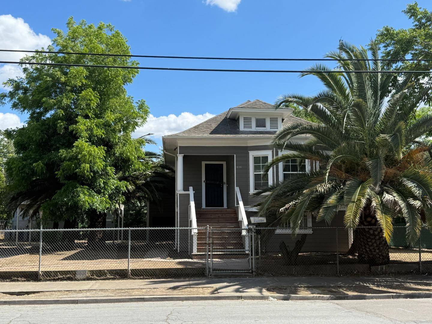 436 W Worth ST, Stockton, CA 95206