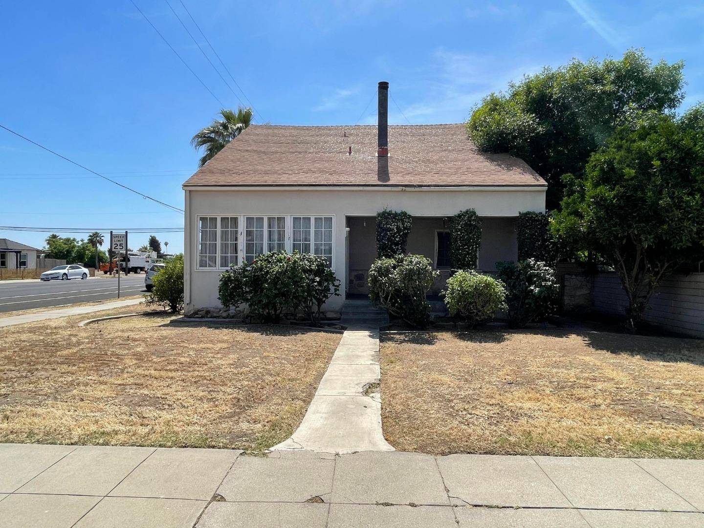 258 S E ST, Exeter, CA 93221