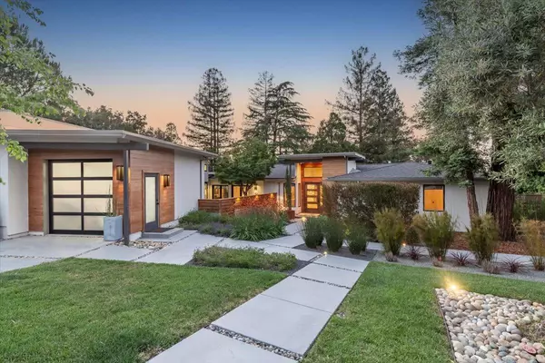 Los Gatos, CA 95032,15902 Rochin TER