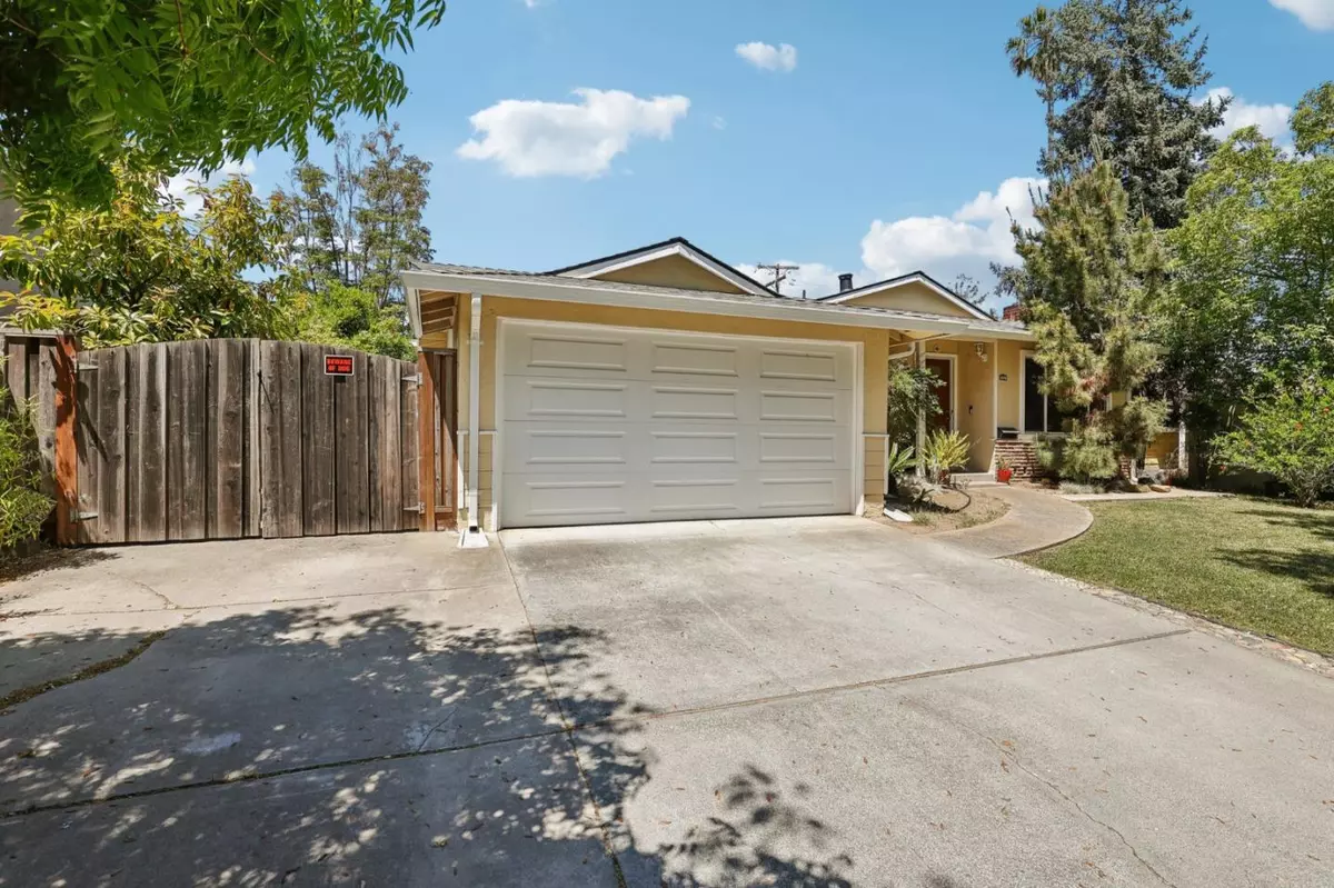 Campbell, CA 95008,2267 Fenian DR