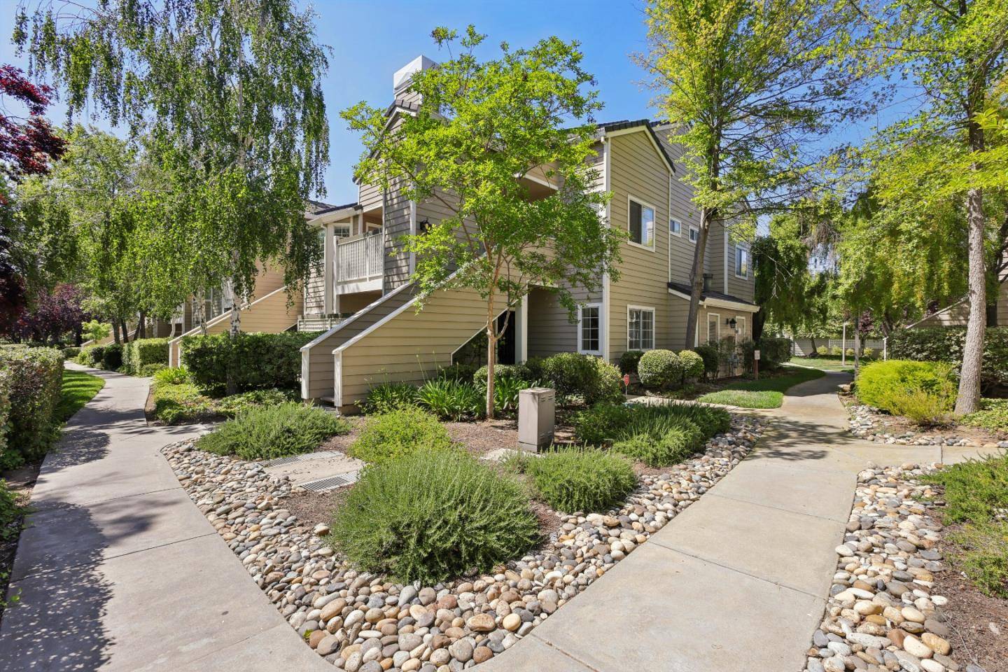 932 Lake Tahoe CT, San Jose, CA 95123