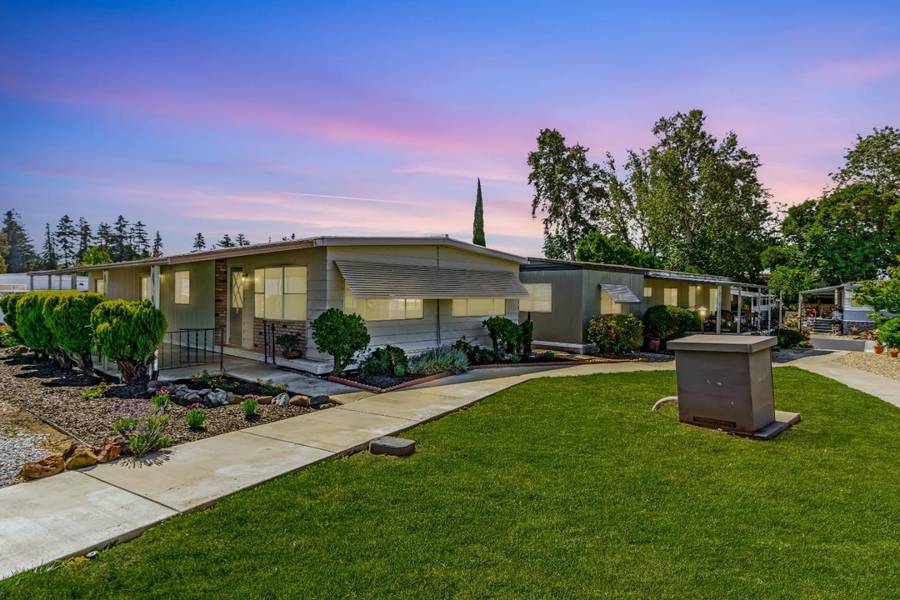 2097 Dalis DR 79, Concord, CA 94518