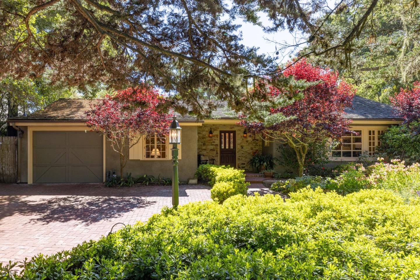 24320 San Pedro LN, Carmel, CA 93923