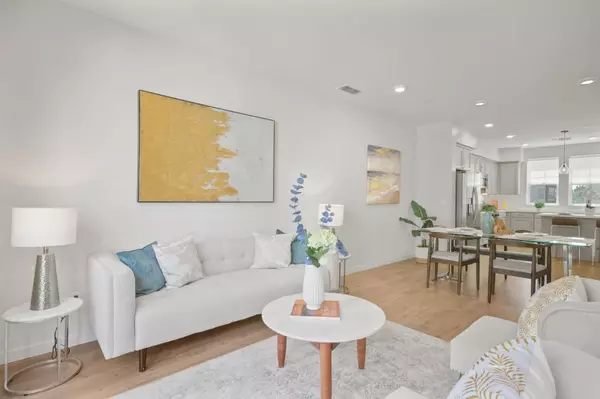 Sunnyvale, CA 94085,810 Gridley TER 4
