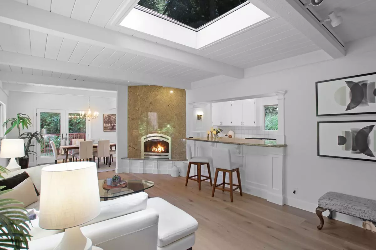 Woodside, CA 94062,350 Grandview DR