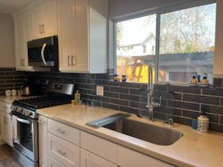 Calistoga, CA 94515,1437 4th ST