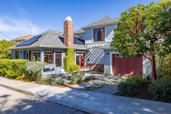 155 12th ST, Pacific Grove, CA 93950