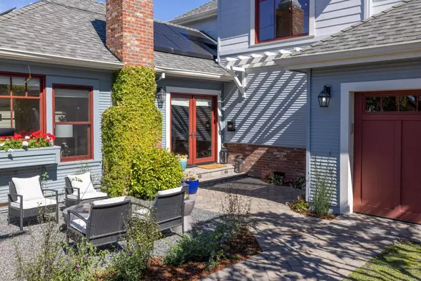 Pacific Grove, CA 93950,155 12th ST